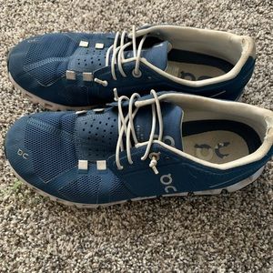 GUC on cloud running sneakers